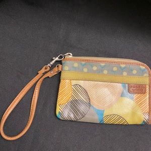 Fossil: Key-par, Wallet, zipper-Size: 6” x 4”, Pre-Owned‎ Good condition